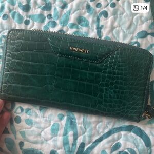 Nine West Emerald Croc-Embossed Wallet